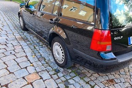 VW Golf 244.085 km 1.100 € Reichenbach 08468