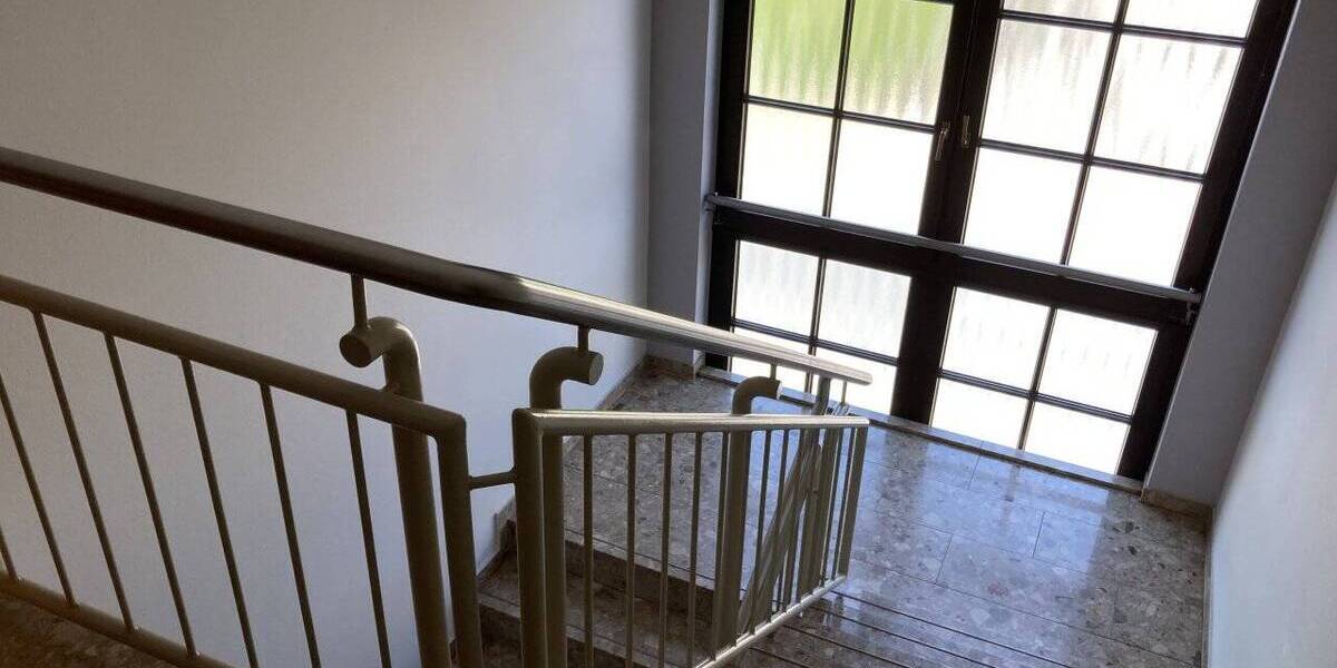 Etagenwohnung Fraureuth - 2 Zimmer, 43 m&sup2;, 290&euro; | Angebot:26261595