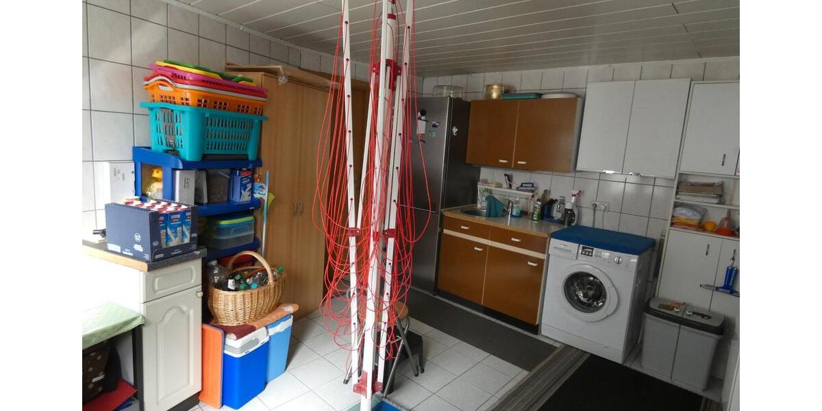 Mehrfamilienhaus, Wohnhaus Münchenbernsdorf - 8 Zimmer, 180 m&sup2;, 138.000&euro; | Angebot:26593646