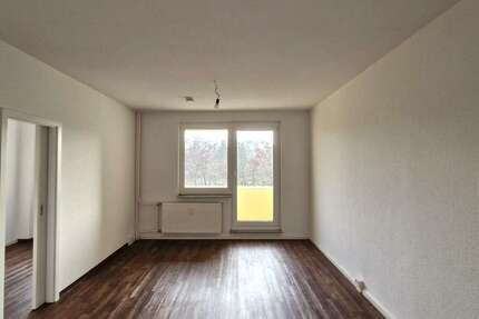 Wohnung zum Mieten in Gera 352,95 € 69.07 m² 3 zimmer