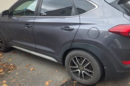Hyundai TUCSON 103.000 km 13.000 &euro; Ponitz 04639