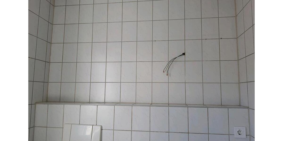 Etagenwohnung Weida - 1 Zimmer, 62 m&sup2;, 300&euro; | Angebot:26286391