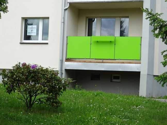 Saniert und möbliert - 3-Zimmer-Eigentumswohnung mit Balkon im Hochparterre in Hohenleuben zu verkaufen 3 zimmer