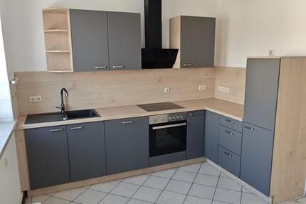Wohnung Schmölln - 3 Zimmer, 80 m&sup2;, 518&euro; | Angebot:27638146