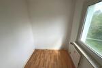 Etagenwohnung Gera Lusan - 1.5 Zimmer, 32 m&sup2;, 200&euro; | Angebot:26444045