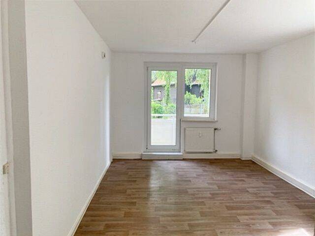Etagenwohnung Hermsdorf - 2 Zimmer, 46 m&sup2;, 290&euro; | Angebot:26820378