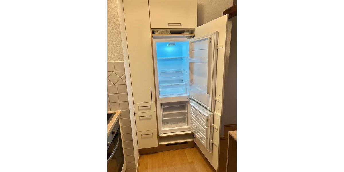 Dachgeschoßwohnung Altenburg - 1 Zimmer, 42 m&sup2;, 350&euro; | Angebot:24853715