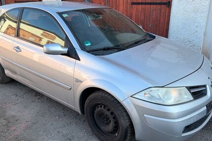 Renault Megane 99.000 km 850 &euro; Neustadt an der Orla 07806
