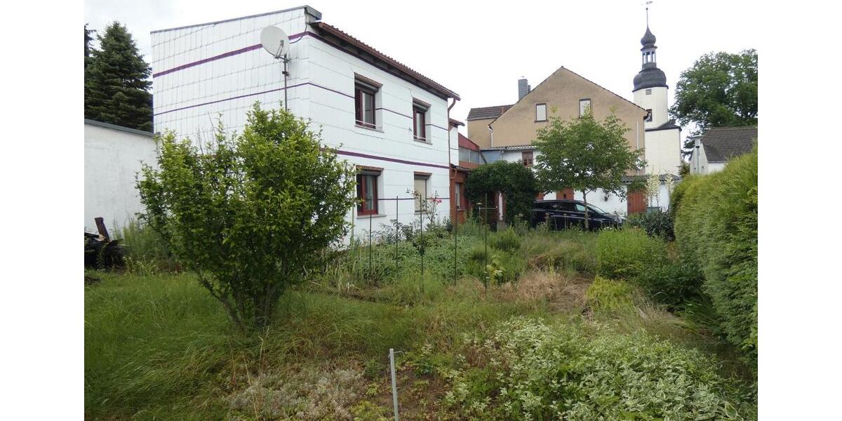 Einfamilienhaus Zeitz Theißen - 4 Zimmer, 200 m&sup2;, 220.000&euro; | Angebot:27142900