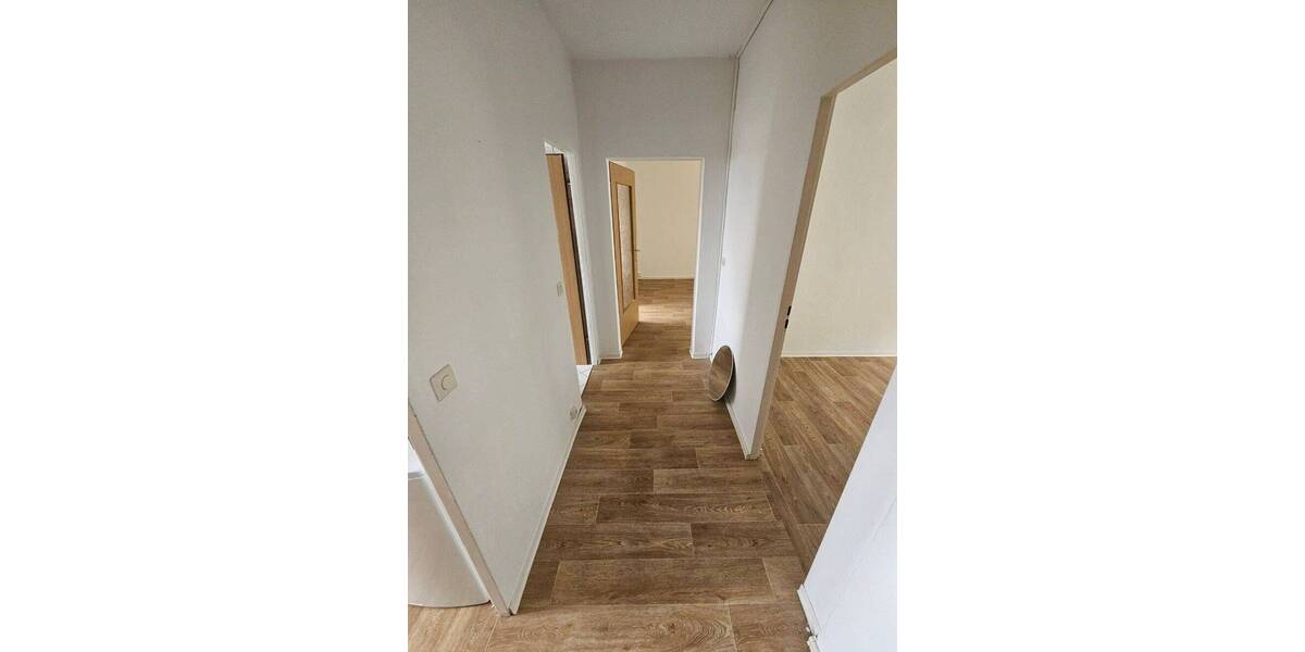 Etagenwohnung Altenburg Südost - 3 Zimmer, 59 m&sup2;, 335&euro; | Angebot:26555426