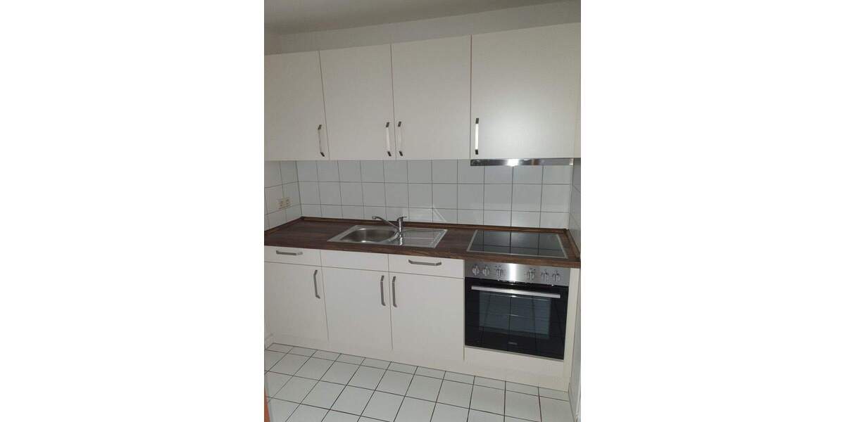 Etagenwohnung Crimmitschau - 2 Zimmer, 53 m&sup2;, 290&euro; | Angebot:26228549