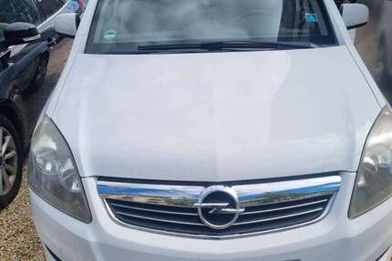 Opel Zafira 117.000 km 4.900 € Zwickau 08058
