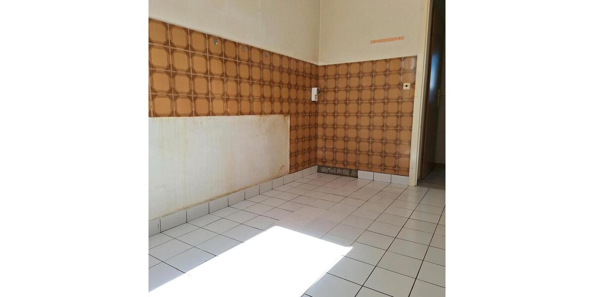 Dachgeschoßwohnung Neustadt an der Orla - 3 Zimmer, 90 m&sup2;, 78.000&euro; | Angebot:26741667