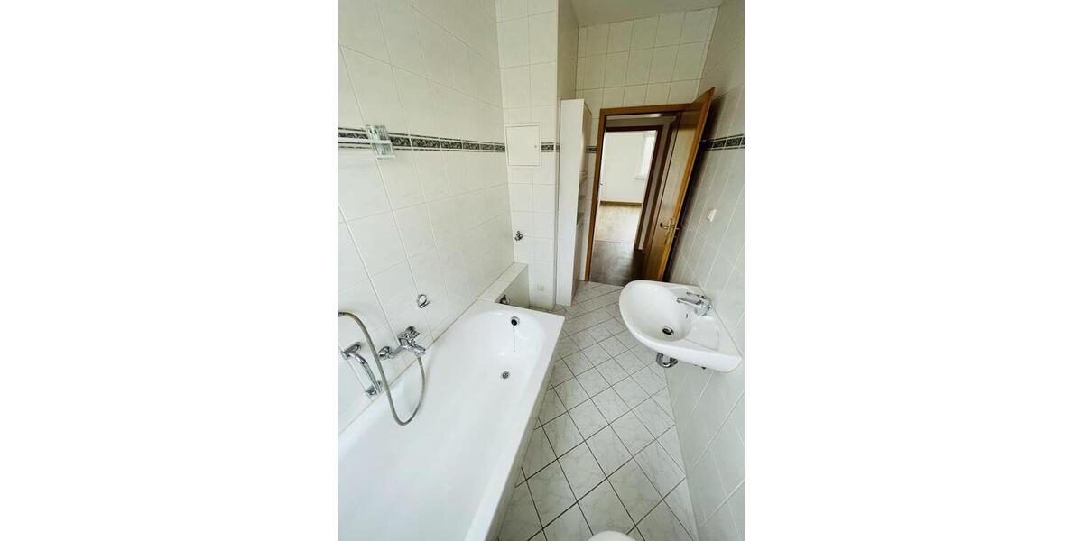 3 Raum Wohnung mit Ausblick & Balkon & Mietergarten in Gera-Untermhaus! - Etagenwohnung Gera Untermhaus | Angebot:26488806