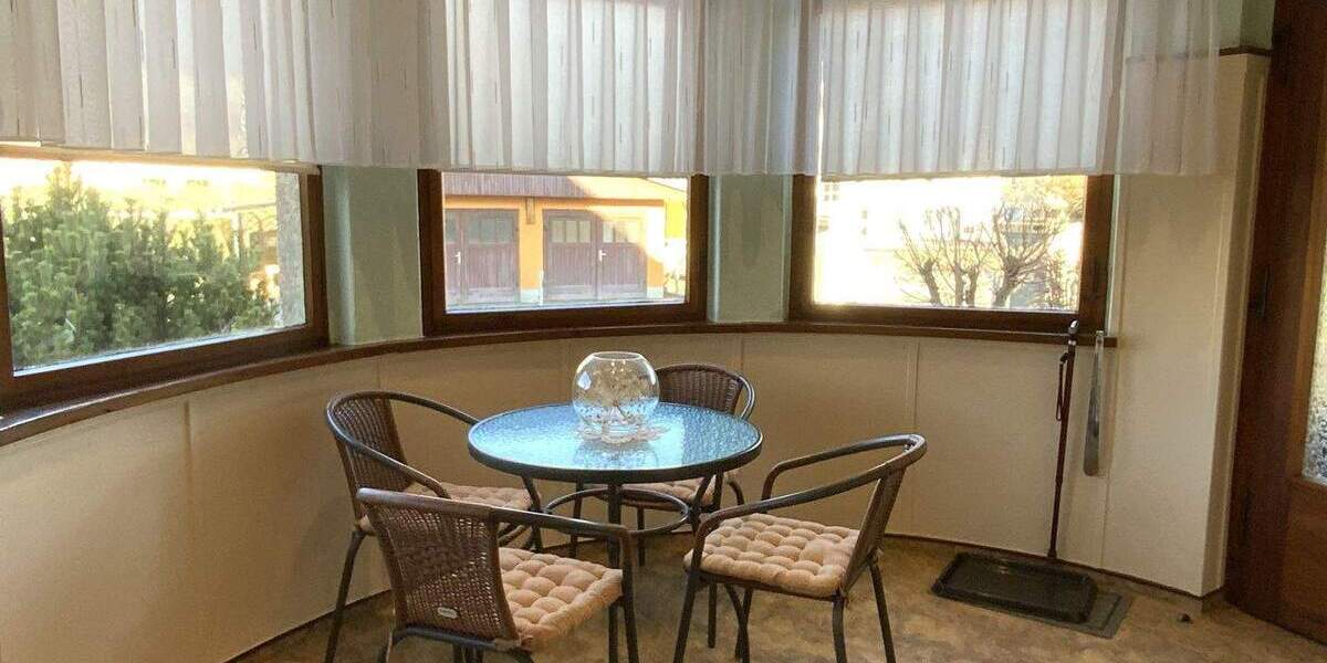 Einfamilienhaus Neustadt - 7 Zimmer, 225 m&sup2;, 250.000&euro; | Angebot:25673078