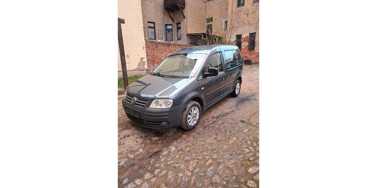 VW Caddy 330.813 km 3.199 &euro; Altenburg 04600
