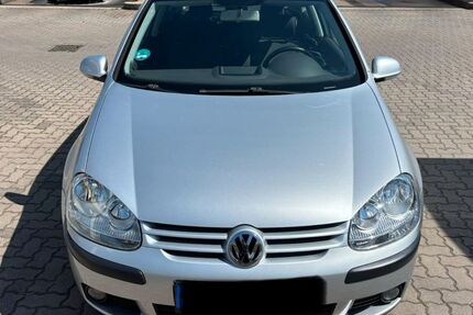 VW Golf 234.000 km 2.600 &euro; Meuselwitz, Thüringen 04610