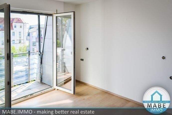 Einziehen und wohlfühlen - 2-Raum-Wohnung mit Balkon und Tiefgaragenstellplatz!