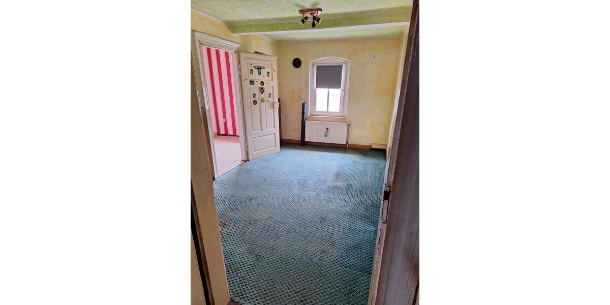 Reihenhaus Gera Alt-Bieblach - 6 Zimmer, 100 m&sup2;, 49.999&euro; | Angebot:26296084