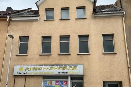Haus Crimmitschau - 10 Zimmer, 200 m&sup2;, 25.000&euro; | Angebot:25648685