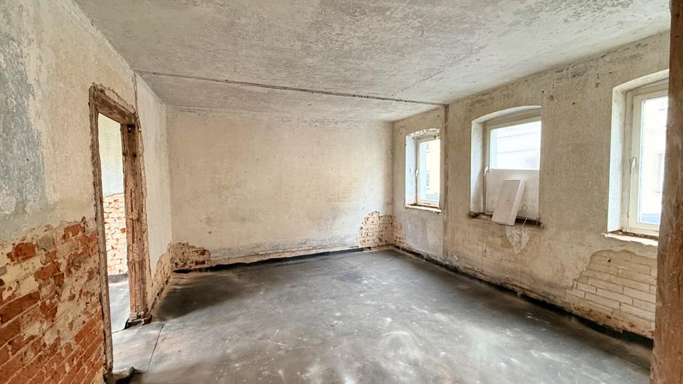 Reihenhaus Schmölln - 5 Zimmer, 160 m&sup2;, 99.000&euro; | Angebot:26798009