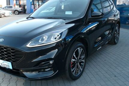 Ford Kuga 44.269 km 27.975 € Schmölln 04626