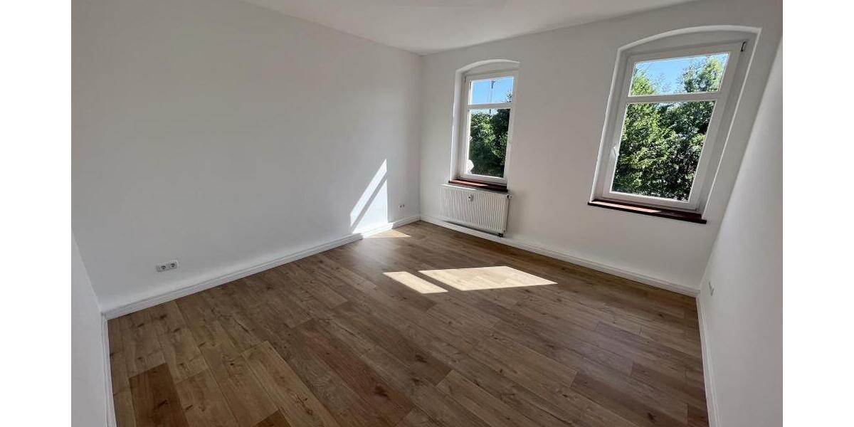 Sanierte 4-Raum-Wohnung mit Balkon und Einbauküche! - Etagenwohnung Gera Zwötzen | Angebot:26335635