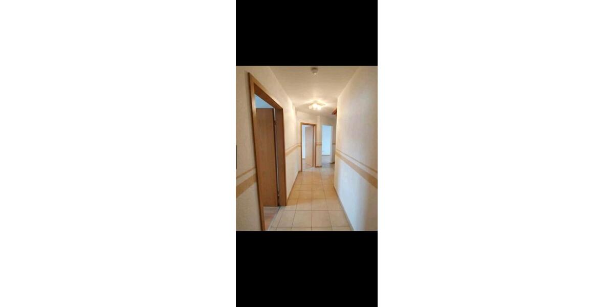 Maisonettenwohnung Meuselwitz - 5 Zimmer, 118 m&sup2;, 171.000&euro; | Angebot:27222445
