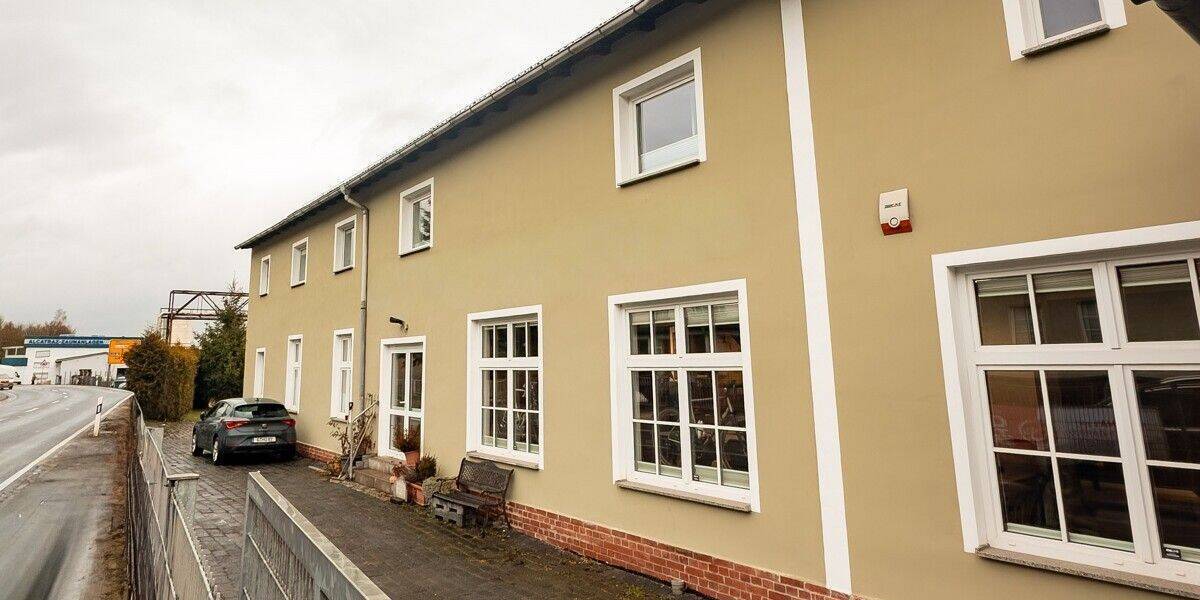 Mehrfamilienhaus, Wohnhaus Hartmannsdorf Silbitz - 240.000&euro; | Angebot:26851042