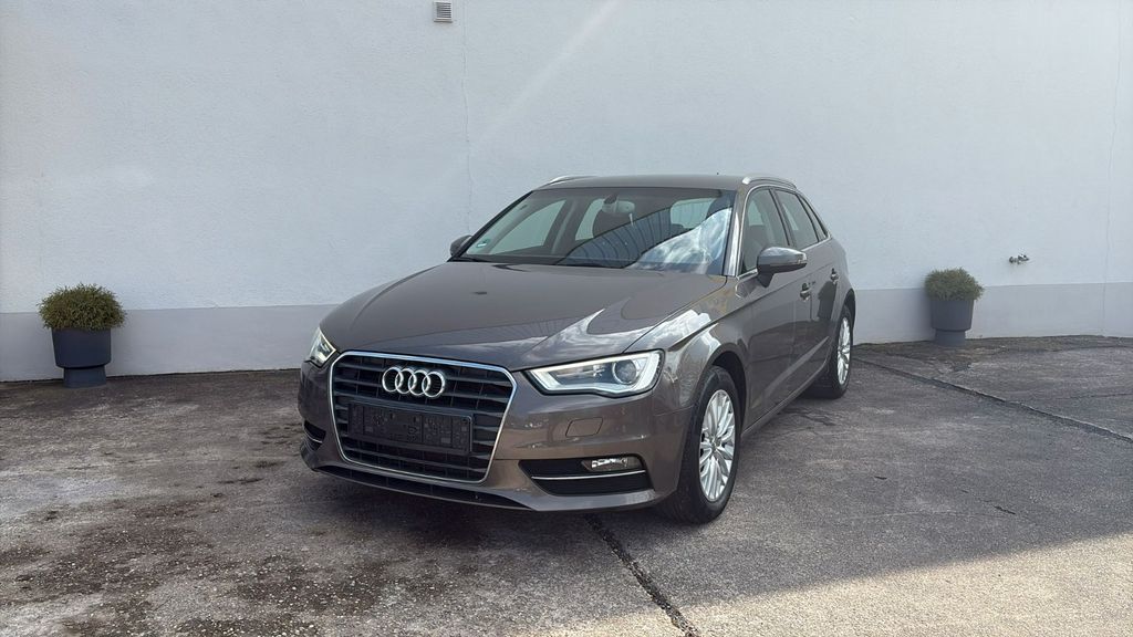 Audi A3 132.440 km 10.999 &euro; Gera 07546