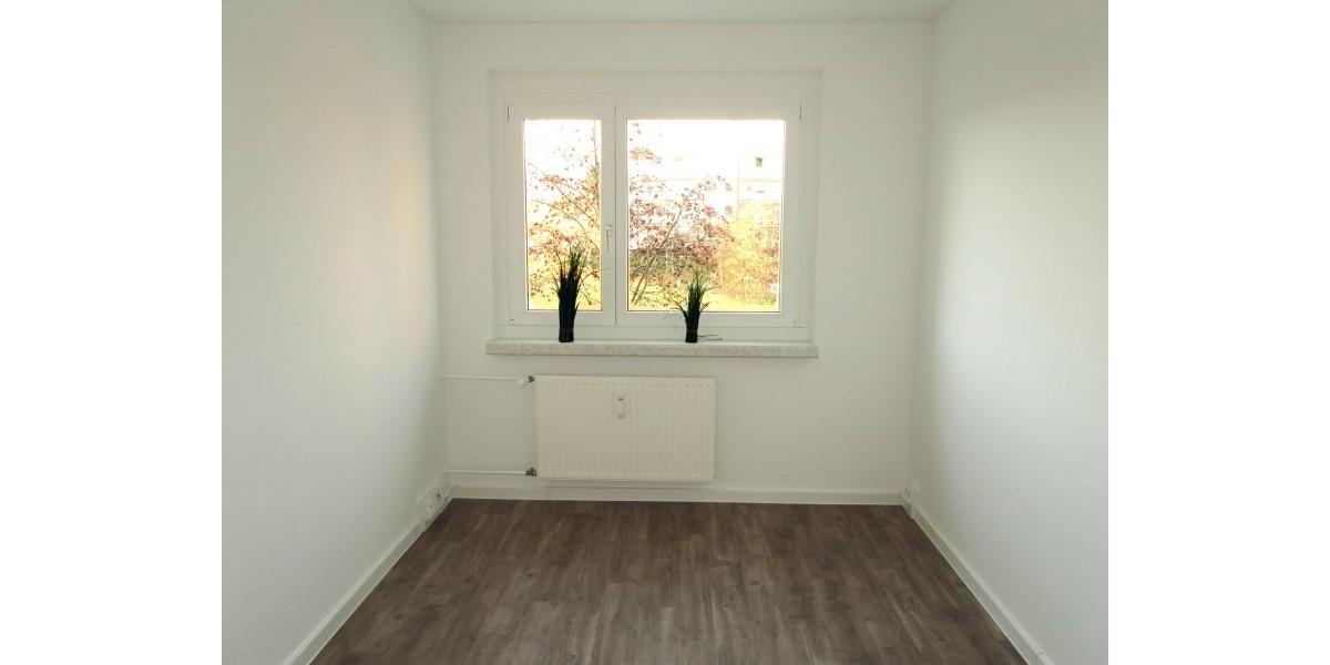Erdgeschoßwohnung Gera Bieblach-Ost - 3 Zimmer, 70 m&sup2;, 428&euro; | Angebot:26049103