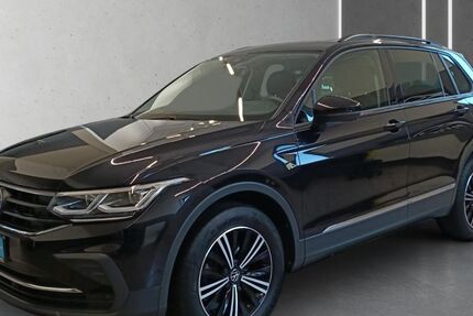VW Tiguan 41.517 km 33.310 € Weida 07570