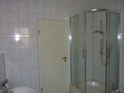 Etagenwohnung Teuchern - 2 Zimmer, 62 m&sup2;, 375&euro; | Angebot:25669896