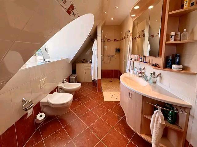 Einfamilienhaus Eisenberg - 3 Zimmer, 128 m&sup2;, 800.000&euro; | Angebot:26013921