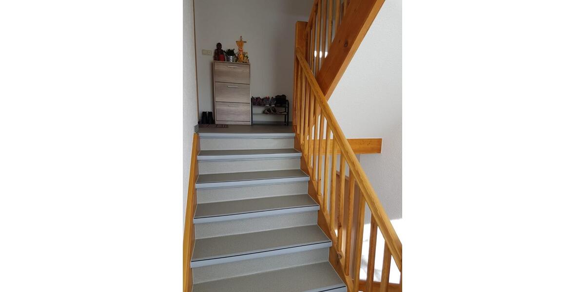 Praktische 3-Zimmer-Wohnung mit schönem Balkon von privat 3 zimmer