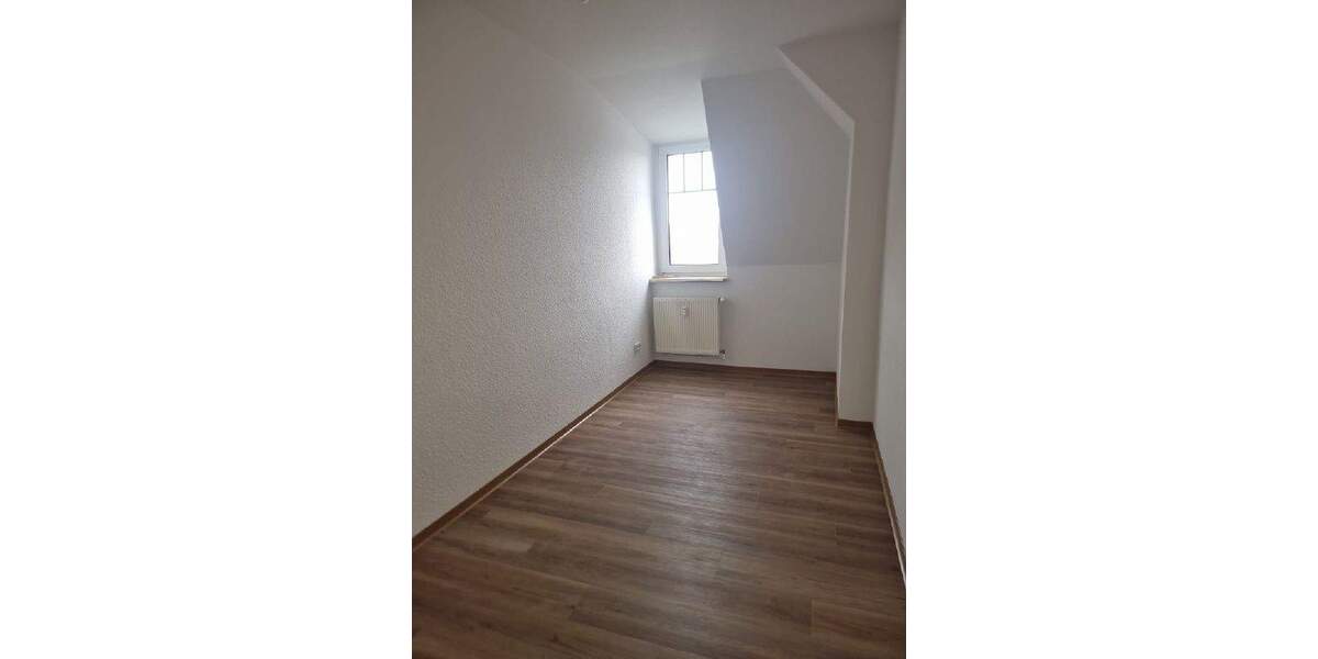 Etagenwohnung Crimmitschau - 2 Zimmer, 48 m&sup2;, 288&euro; | Angebot:26229212