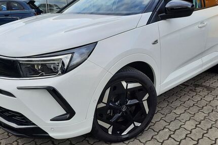 Opel Grandland (X) 51.200 km 23.900 &euro; Werdau 08412