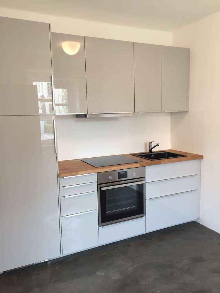 Wohnung zum Mieten in Zwickau 280 € 34.3 m²