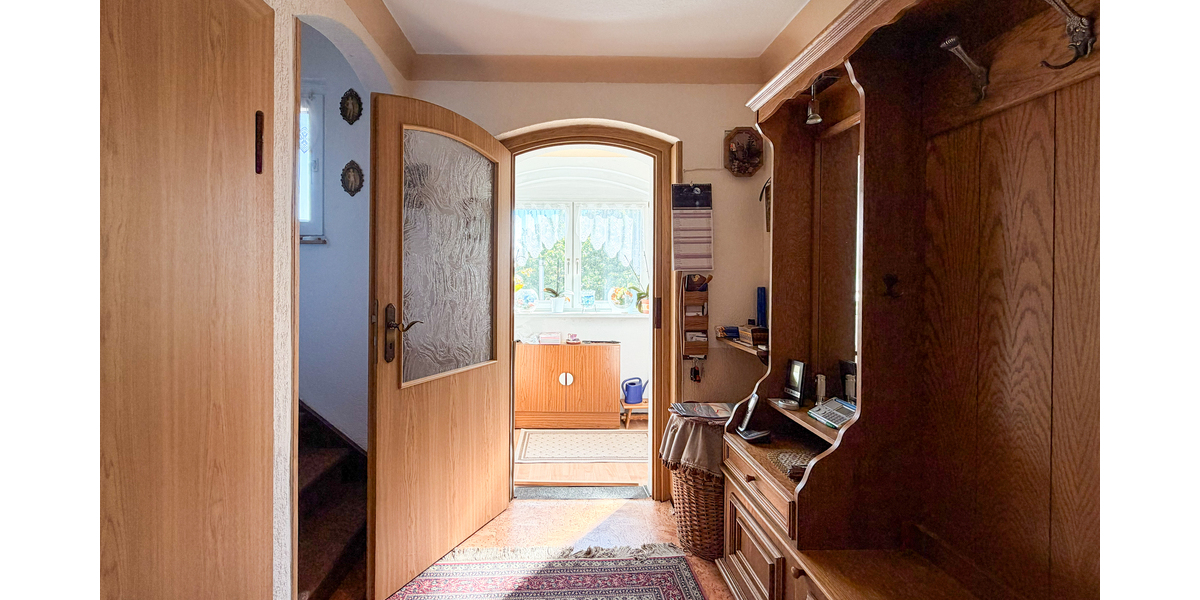 hr privates Refugium – Einfamilienhaus mit Poolhaus, Wintergarten und viel Platz! *Provisionsfrei - Einfamilienhaus Gera Lusan | Angebot:27212518