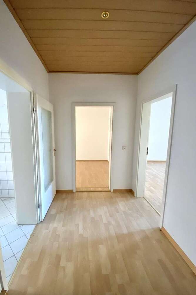 Wohnung zum Mieten in Altenburg 350 € 66.5 m²
