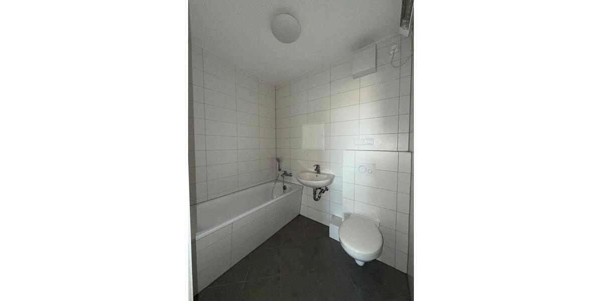 Dachgeschoßwohnung Gera - 2 Zimmer, 54 m&sup2;, 335&euro; | Angebot:26162591