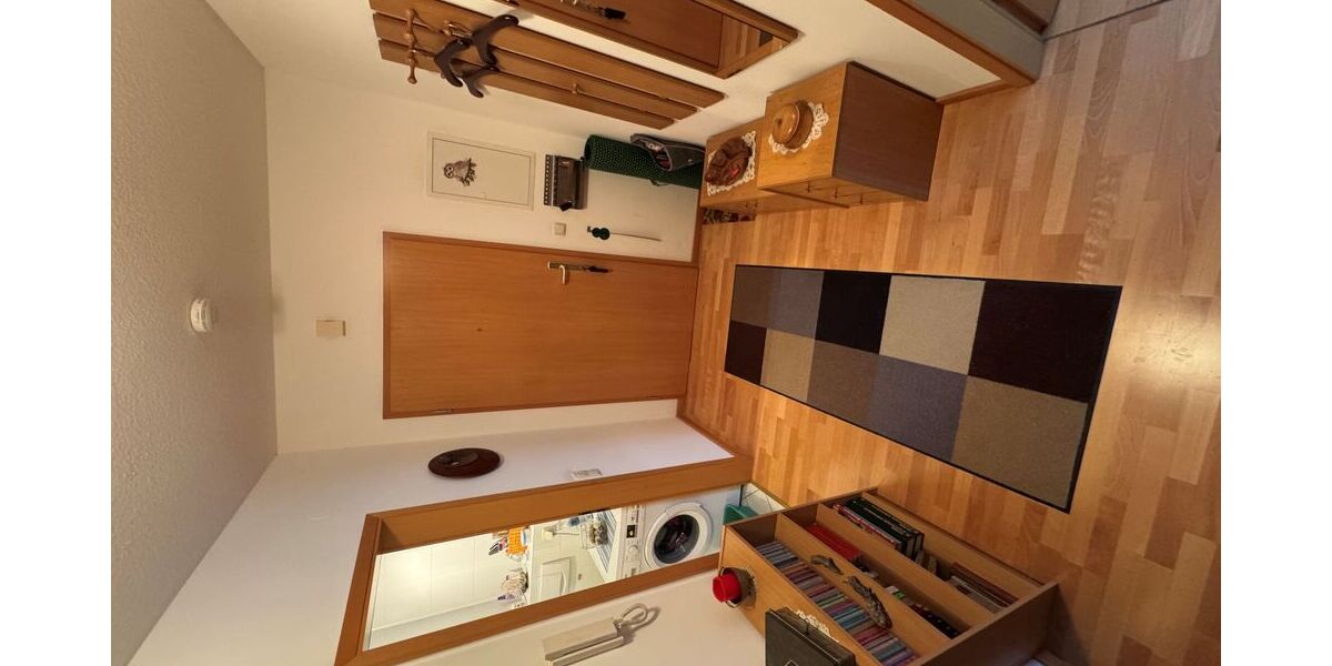 Kapitalanlage: Eigentumswohnung mit Stellplatz in ansprechender Wohngegend! - Mehrfamilienhaus, Wohnhaus Gera Alt-Bieblach | Angebot:26132110