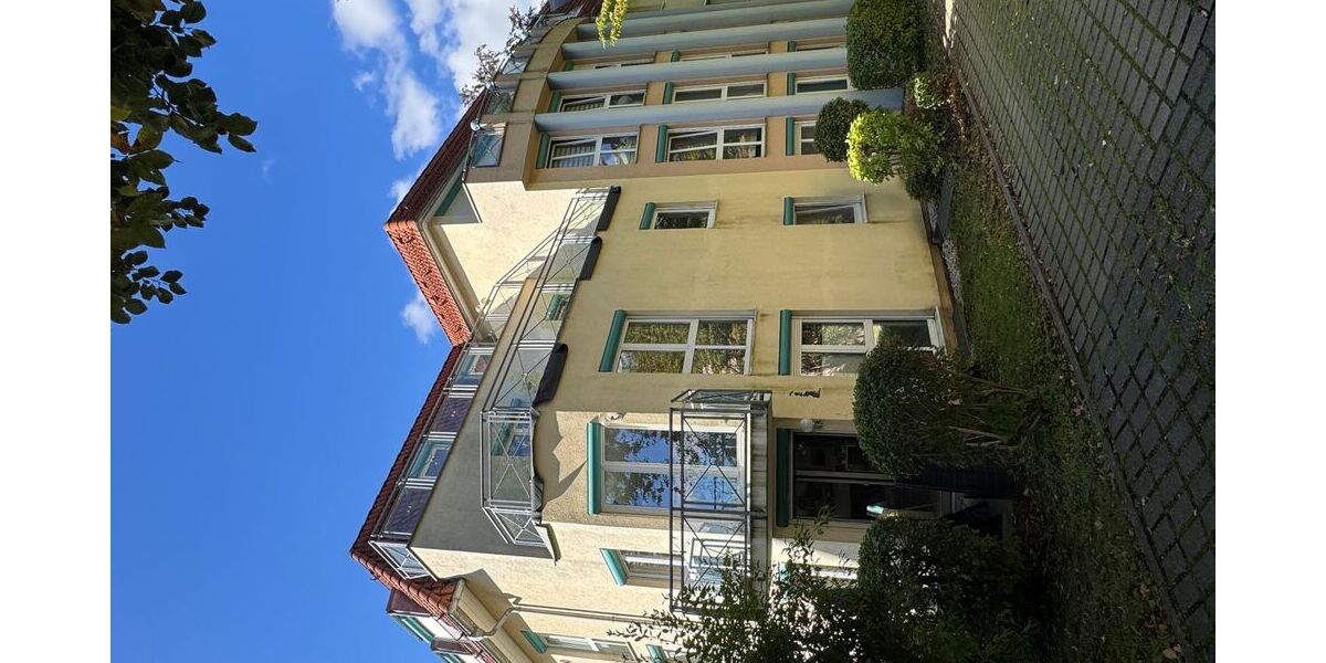 Vermietete Eigentumswohnung mit Stellplatz in ansprechender Wohngegend! - Dachgeschoßwohnung Gera Alt-Bieblach | Angebot:26476502