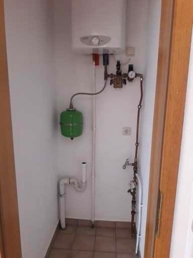 Erdgeschoßwohnung Triptis - 1 Zimmer, 35 m&sup2;, 255&euro; | Angebot:25308431