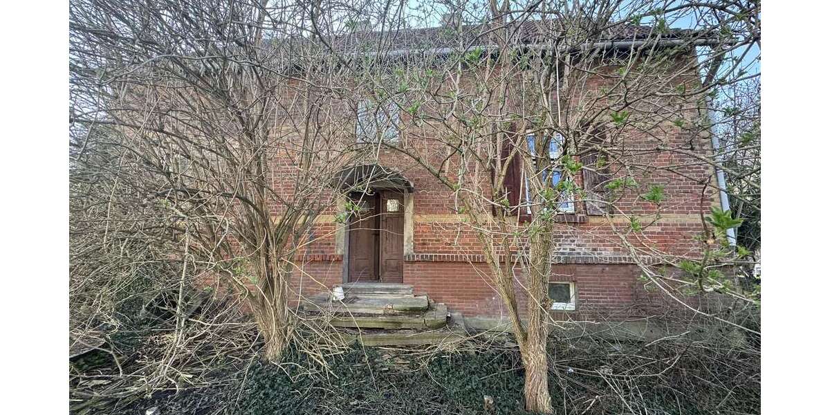 Einfamilienhaus Deuben-Teuchern Teuchern - 6 Zimmer, 45.000&euro; | Angebot:27018459