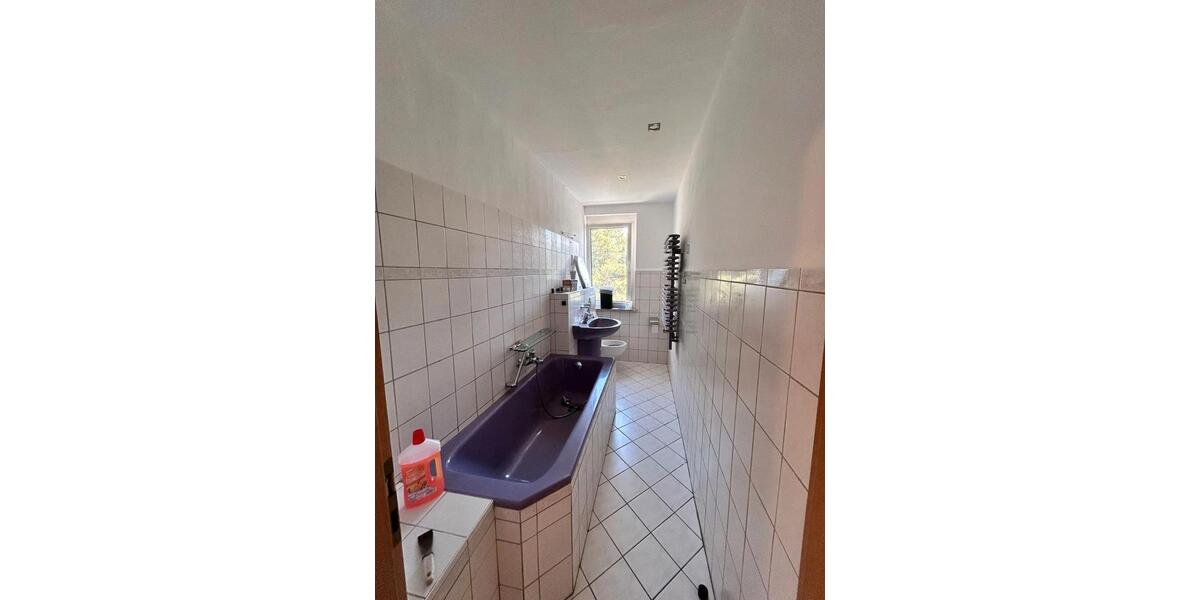 Etagenwohnung Neustadt an der Orla - 3 Zimmer, 70 m&sup2;, 390&euro; | Angebot:26431103