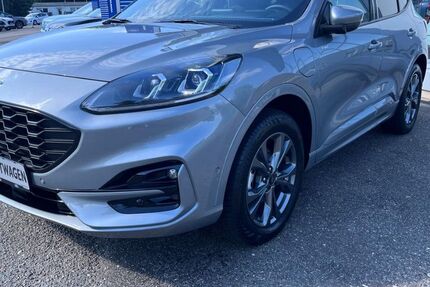 Ford Kuga 42.201 km 29.480 € Glauchau 08371