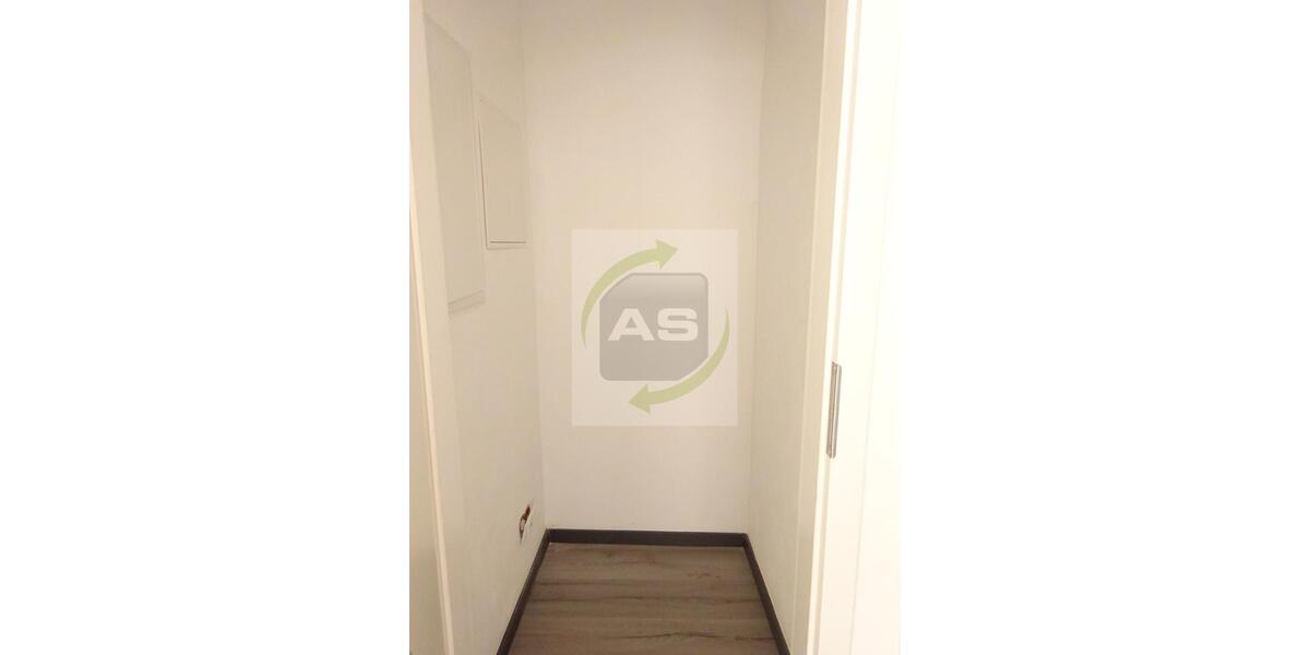 Etagenwohnung Meerane - 3 Zimmer, 82 m&sup2;, 595&euro; | Angebot:25365173