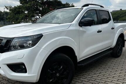 Nissan Navara 34.300 km 35.900 &euro; Zeitz 06712