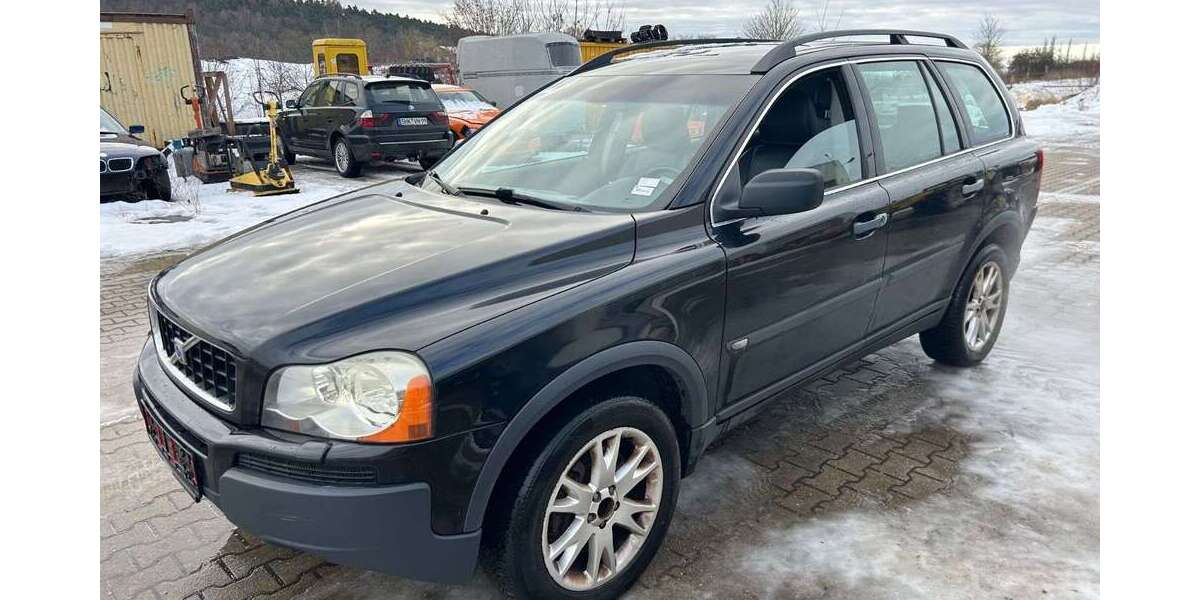 Volvo XC90 320.645 km 2.950 &euro; Bürgel 07616